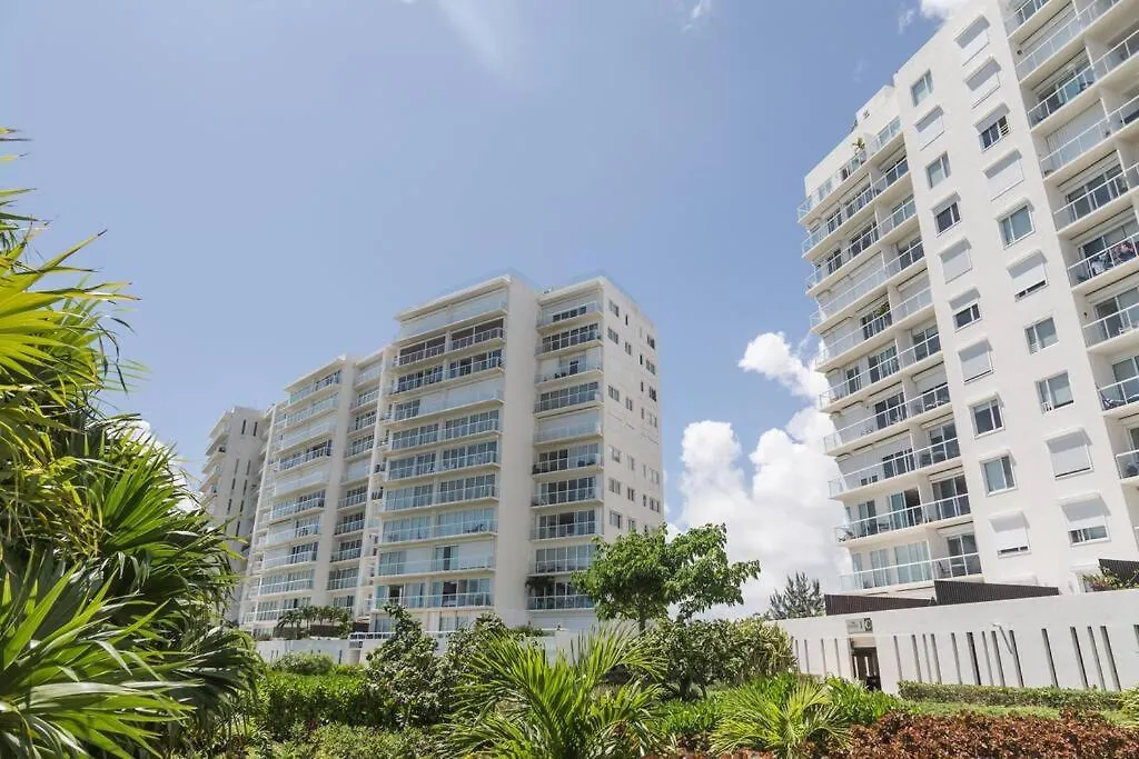☆Blue Nest- Beachfront Apartment By Casa Paraiso☆ Cancún México