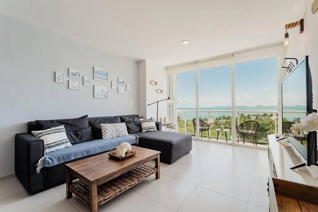 ☆Blue Nest- Beachfront Apartment By Casa Paraiso☆ Cancún